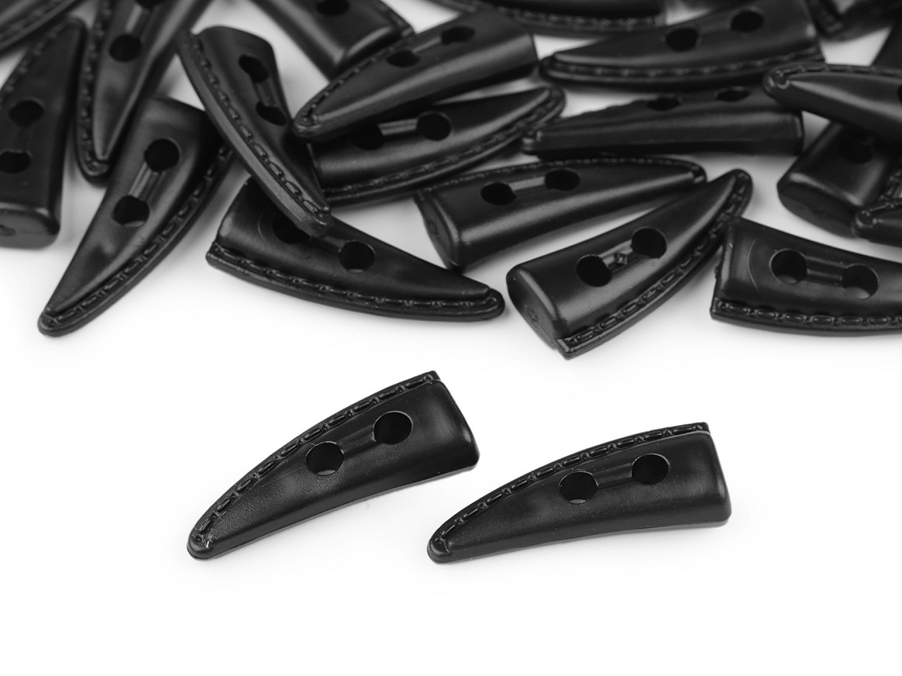 Textillux.sk - produkt Dizajnový gombík roh s prešitým stehom 13x32 mm - 2 čierna