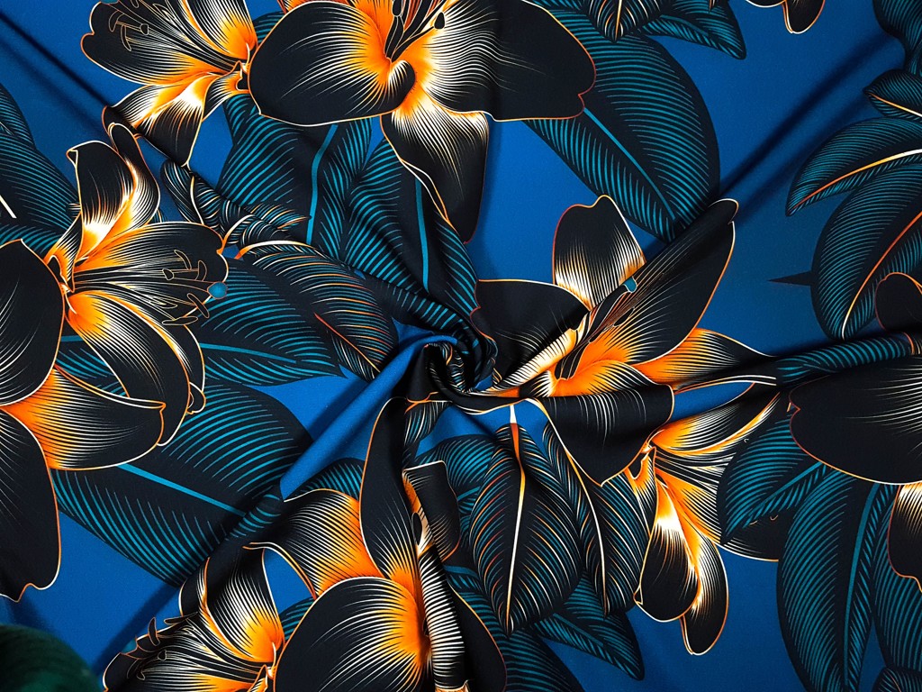 Textillux.sk - produkt Polyesterová šatovka čierno-zlatý kvet na nočnej oblohe 145 cm