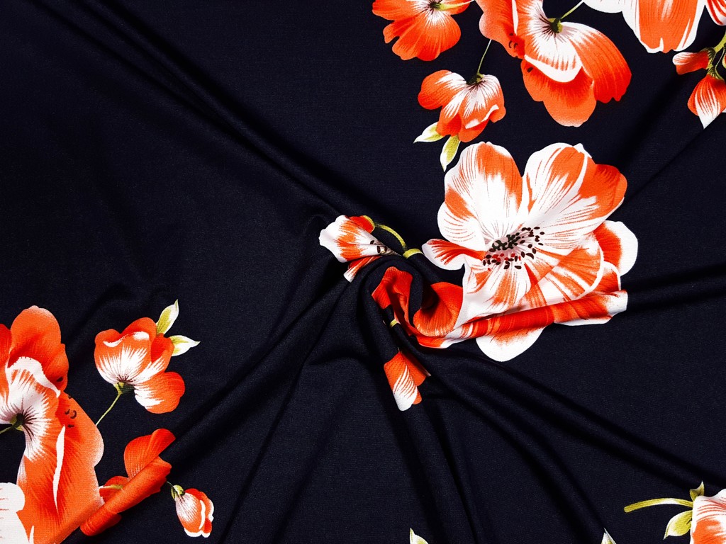 Textillux.sk - produkt Polyesterový úplet veľké červené kvety 150 cm