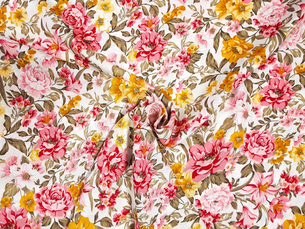 Textillux.sk - produkt Viskózová šatovka ružová lúka 140 cm