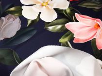 Textillux.sk - produkt Spoločenská kostýmovka biele a ružové magnólie 145 cm