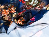 Textillux.sk - produkt Spoločenská látka pestré kvety na nočnej oblohe 150 cm