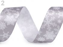 Textillux.sk - produkt Vianočná saténová stuha vločky šírka 25 mm - 2 šedá biela