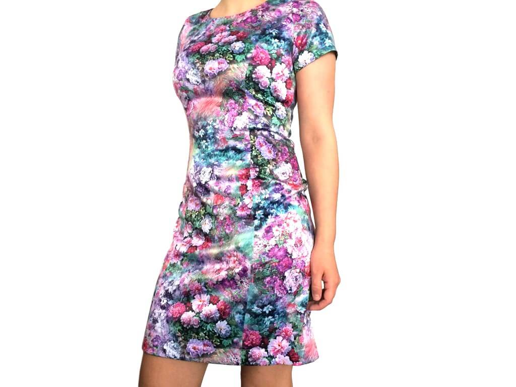Farebná kvetinová látka na šaty od Textillux.sk