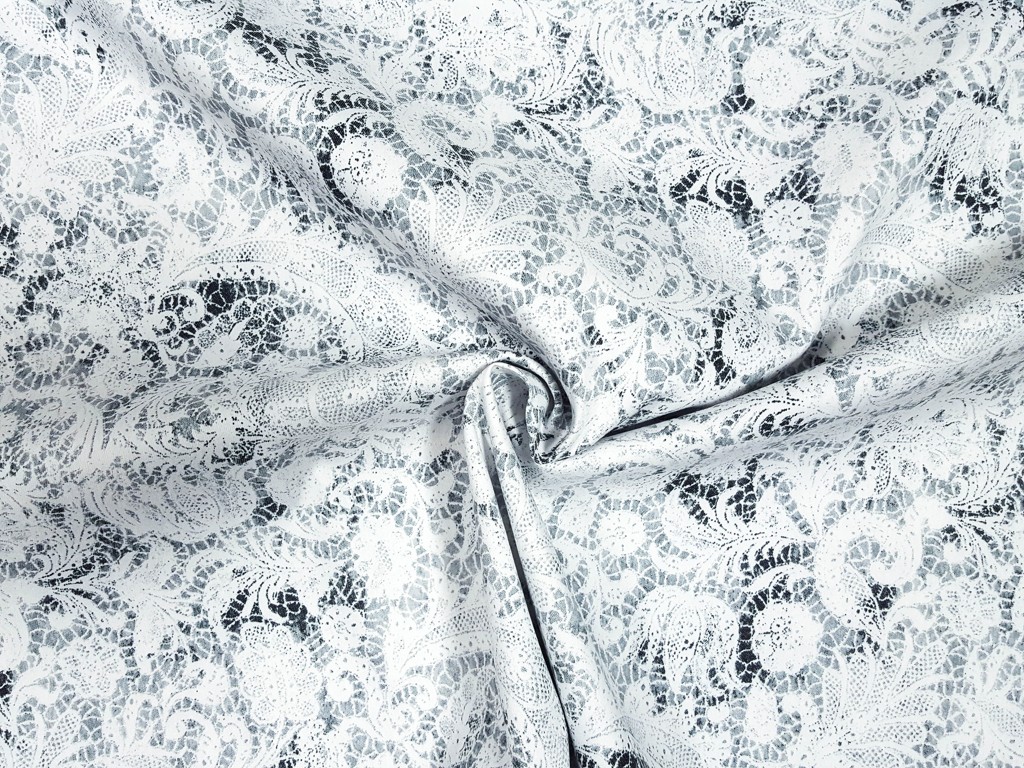 Bavlnený satén kvet s ornamentom 150 cm