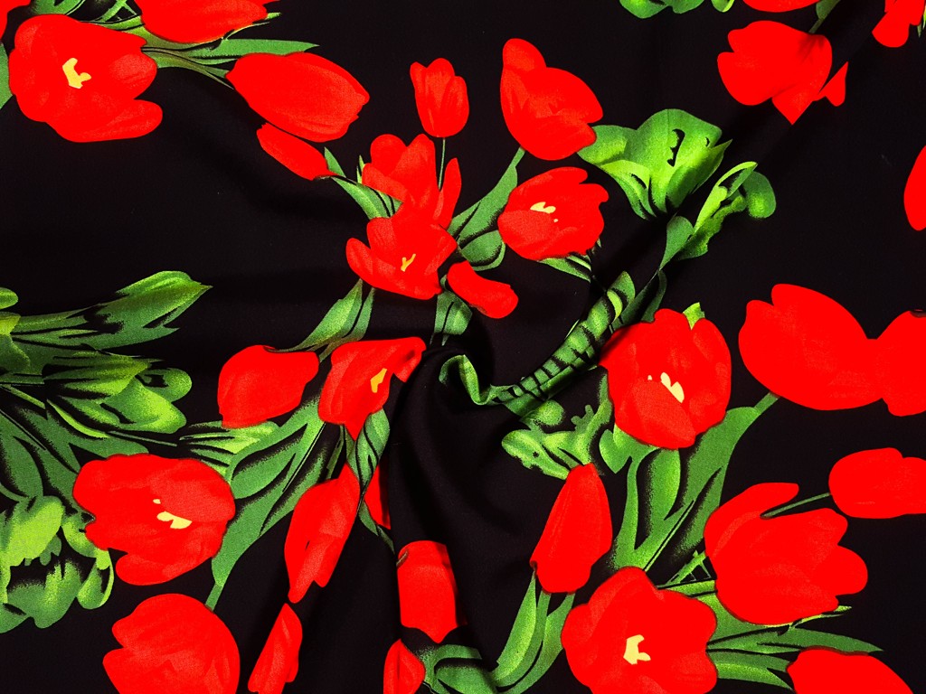 Viskózová šatovka červený tulipán 145 cm