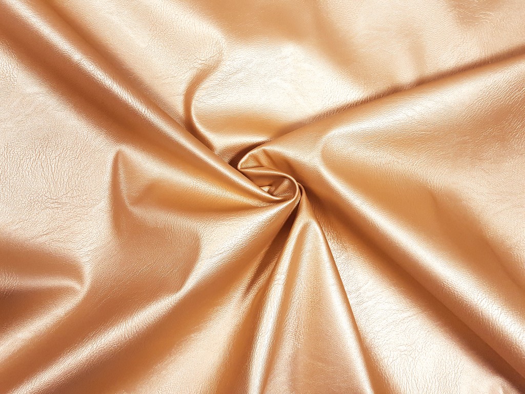 Odevná koženka 140 cm