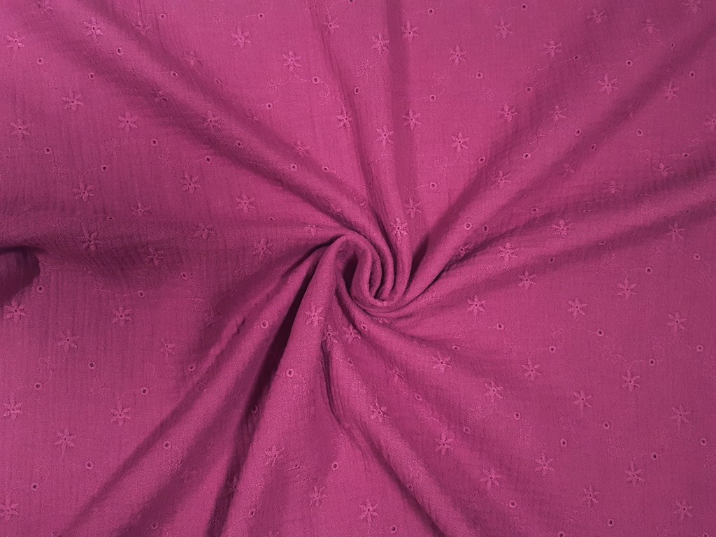 Mušelín / gázovina s ťahavým kvietkom 150 cm