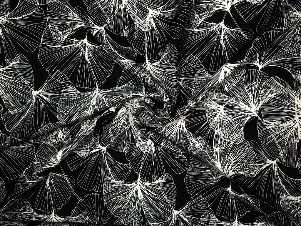 Polyesterový úplet biele gingko 150 cm
