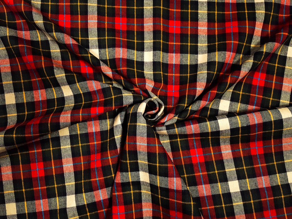 Flanel zeleno - červené káro 140 cm